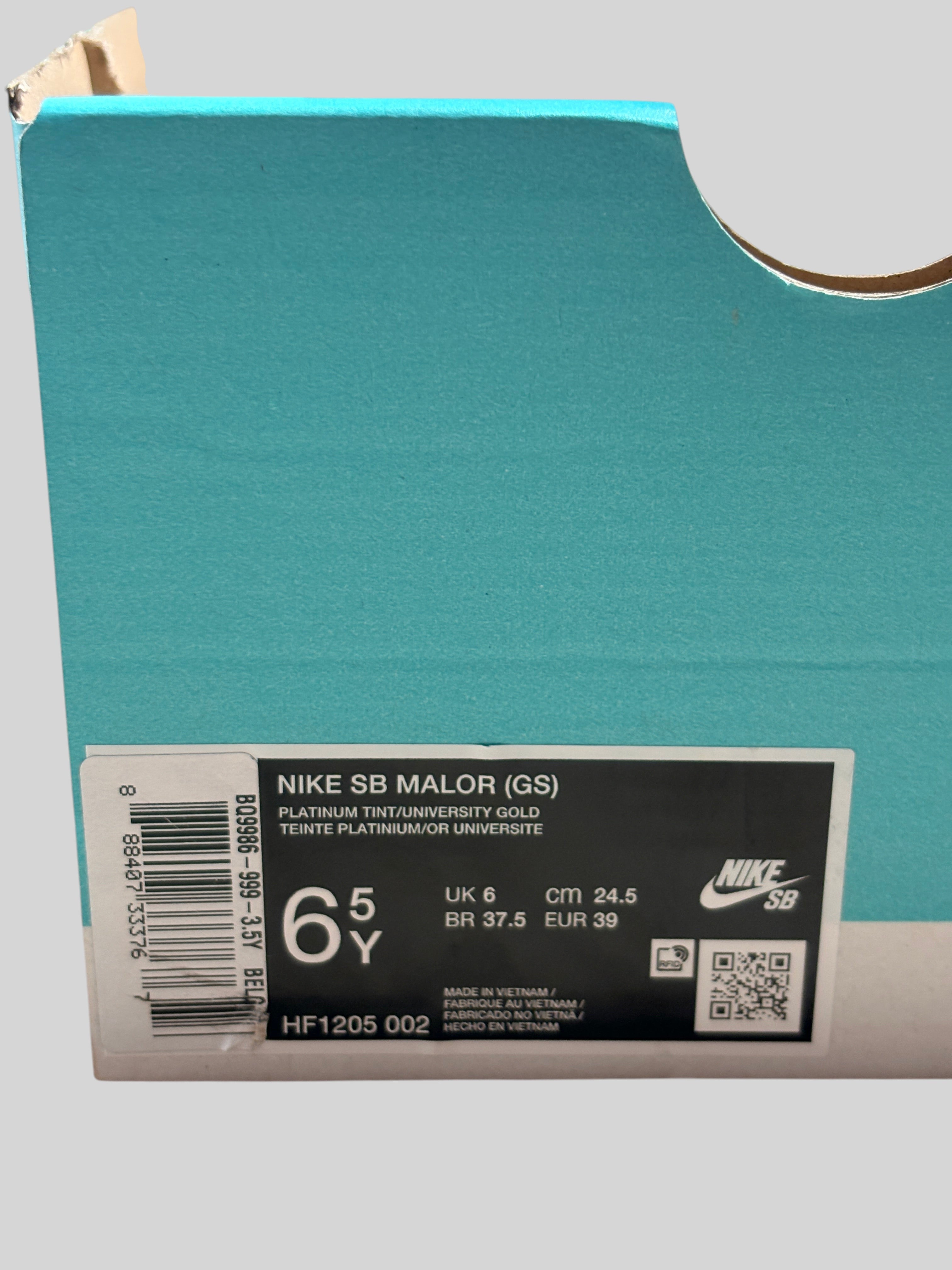 Étiquette de boîte à chaussures FASHION SC pour Nike SB Malor GS en coloris Platinum Tint et University Gold