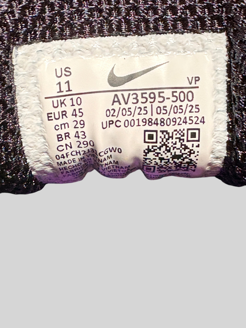 Etiquette de taille interieure FASHION SC pour baskets Nike Shox TL Voltage Purple, reference AV3595-500, taille 45 EU.