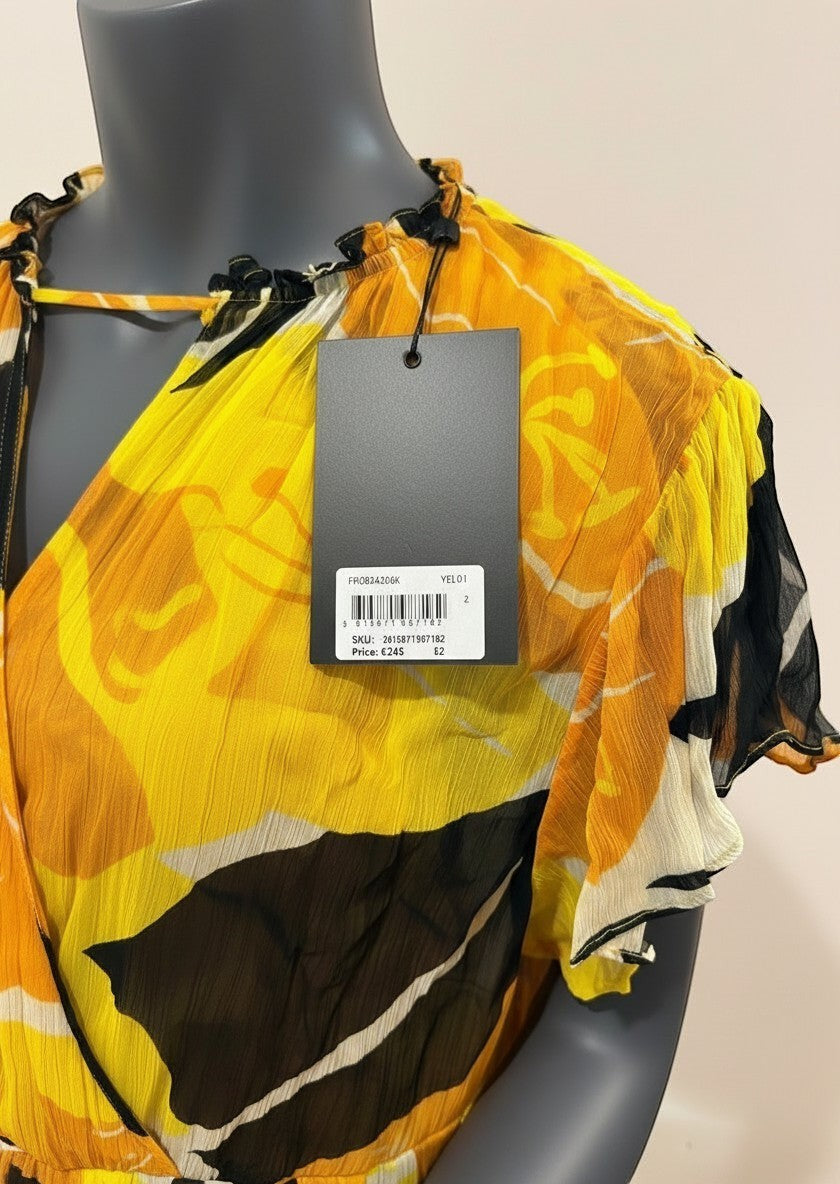 Robe FASHION SC fluide jaune et noire à imprimé floral XXL, col froncé et manches volantées, neuve avec étiquette