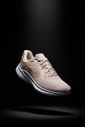 Nike Quest 5 Barely Rose – Studio Fond Noir