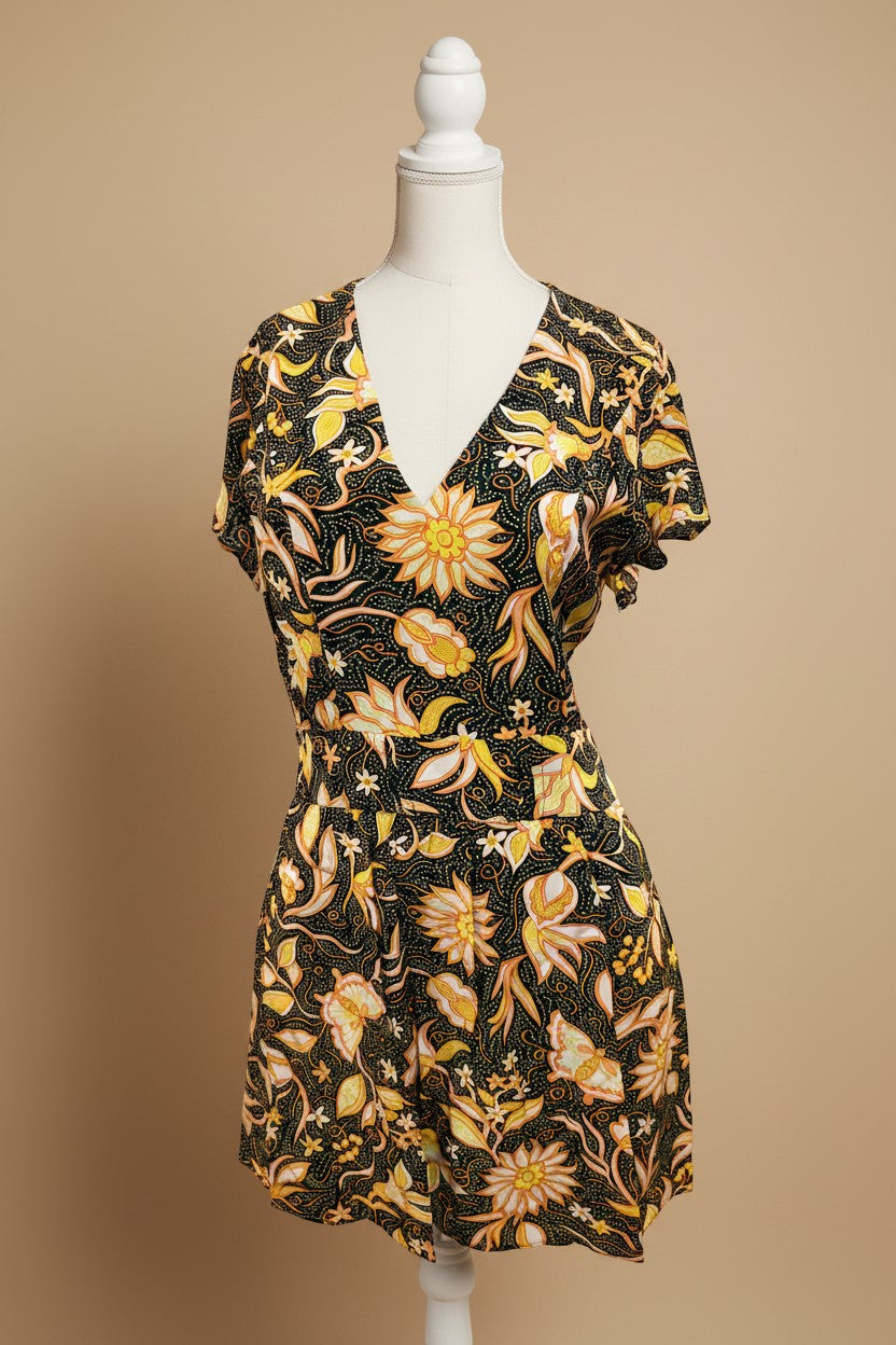 Robe batik face mannequin blanc